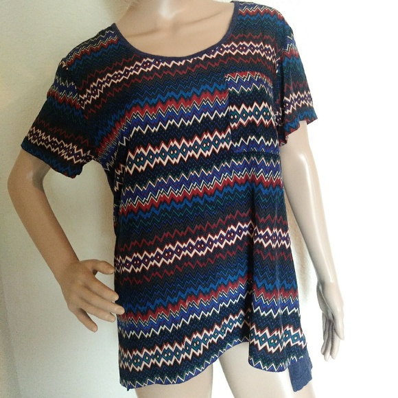 Shades Of Grey Urban Outfitters Chevron Top - Picture 1 of 5